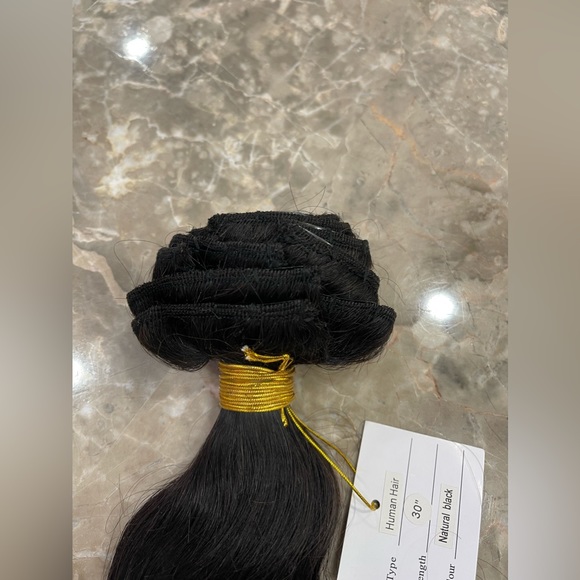 New! Clip Ins! 30” Virgin Human Hair, Body Wave Bundle of Clip Ins - Picture 3 of 4